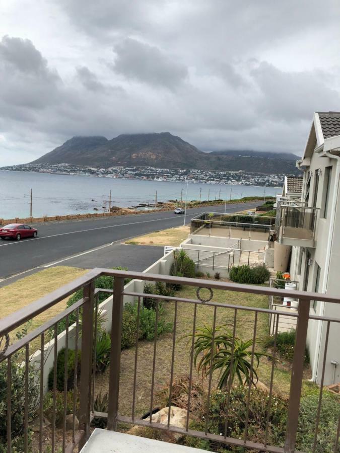 Ollava Guesthouse Simonʼs Town Kültér fotó